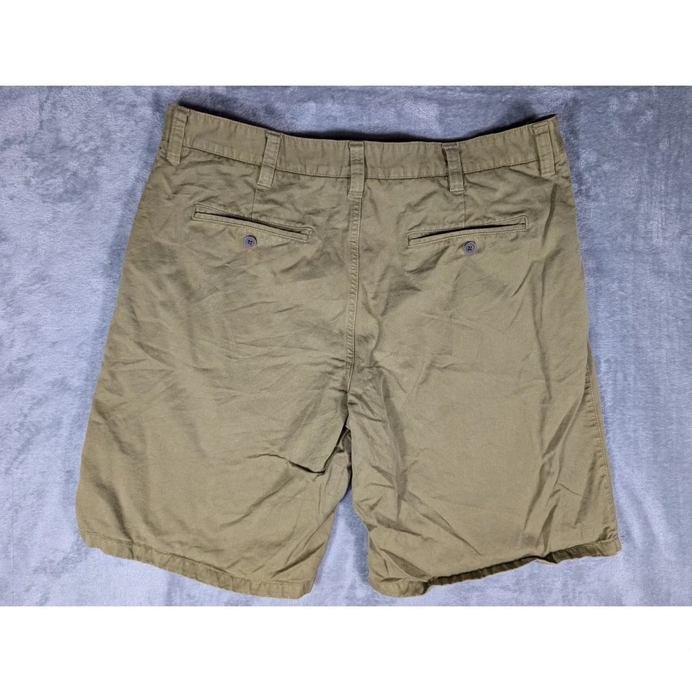 Northwest Territory Men Olive Green Cotton Twill Flat Front Chino Shorts Size 38